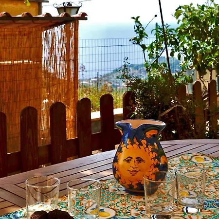 Casa Vacanze Marale Castelmola Exterior photo